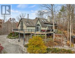 4766 HYNDMAN DRIVE - 3