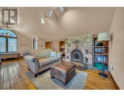 4766 HYNDMAN DRIVE - 31