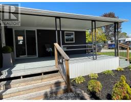 4 STARBOARD - 77719 BLUEWATER HIGHWAY - 18