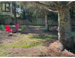 4 STARBOARD - 77719 BLUEWATER HIGHWAY - 24