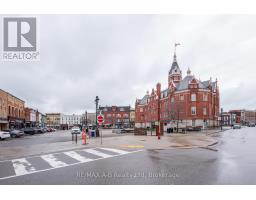 No.201 - 66 WELLINGTON STREET - 34