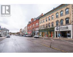 No.201 - 66 WELLINGTON STREET - 38