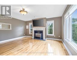 410 MAIN STREET W - 19