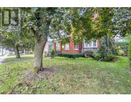 410 MAIN STREET W - 2