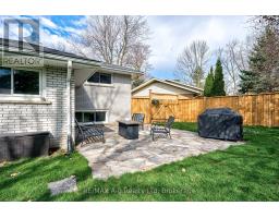 19 LINTON PLACE - 32