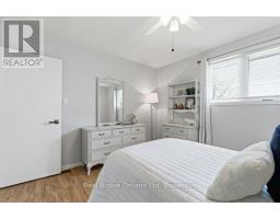 68 SETTLERS DRIVE - 19