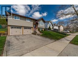 68 SETTLERS DRIVE - 3