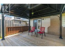 68 SETTLERS DRIVE - 30