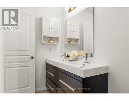 28 NEWCASTLE COURT - 31