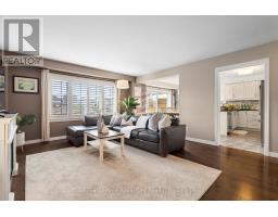 28 NEWCASTLE COURT - 8