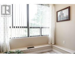 301 - 1600 ADELAIDE STREET N - 13