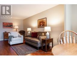 301 - 1600 ADELAIDE STREET N - 16