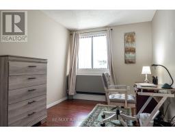 301 - 1600 ADELAIDE STREET N - 27