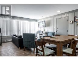 301 - 1600 ADELAIDE STREET N - 36