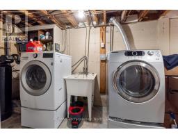 3 SCOTIA AVENUE - 23