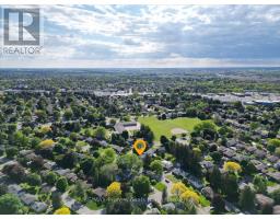 3 SCOTIA AVENUE - 35