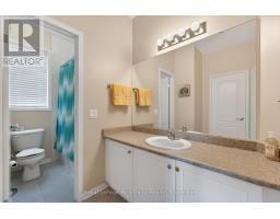 16 MACPHERSON AVENUE - 12