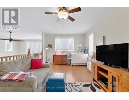 16 MACPHERSON AVENUE - 39