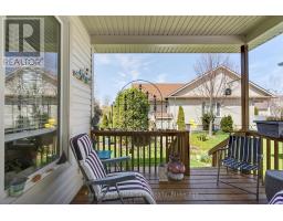 16 MACPHERSON AVENUE - 40