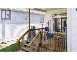 16 MACPHERSON AVENUE - 44