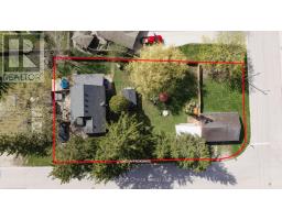 186 ALMA STREET - 16