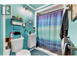 186 ALMA STREET - 34