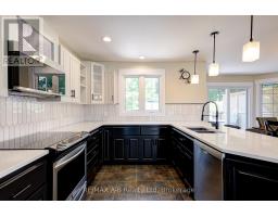 256 BOYCE STREET - 13