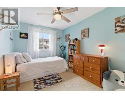 210 OLD COUNTRY PLACE - 21