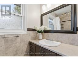 210 OLD COUNTRY PLACE - 26