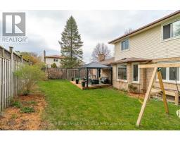 210 OLD COUNTRY PLACE - 35