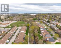 210 OLD COUNTRY PLACE - 46