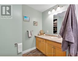 236 ANDREW STREET - 19