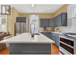 236 ANDREW STREET - 9