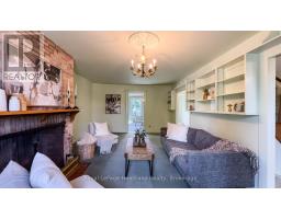 25 WELLINGTON STREET N - 18