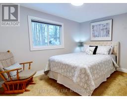 225 EBY CRESCENT - 18