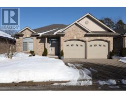 32 North Pointe Drive, MLS X12799588