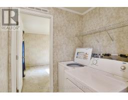 200 - 580 WEST STREET S - 12