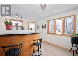 293 ELGIN STREET E - 18