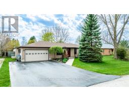 4 DUCHARME CRESCENT - 1