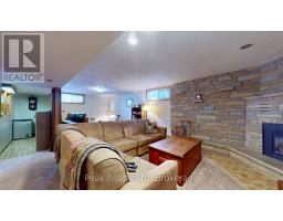 105 DIXON ROAD - 17