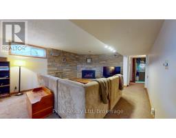 105 DIXON ROAD - 18