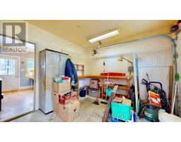 105 DIXON ROAD - 26