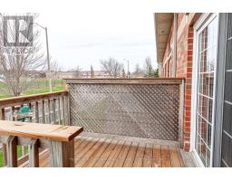 6 - 480 DOUGLAS STREET - 40