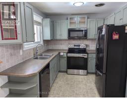 1014A VANIER AVENUE - 11