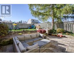 1014A VANIER AVENUE - 5