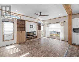118 SANDBAGGER CRESCENT - 17
