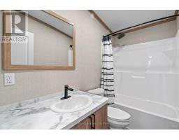 118 SANDBAGGER CRESCENT - 23