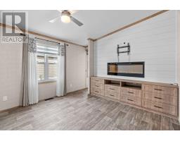 118 SANDBAGGER CRESCENT - 26