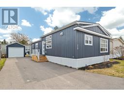 118 SANDBAGGER CRESCENT - 4