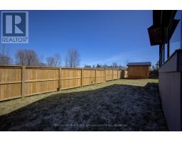 19 WINCHESTER CRESCENT - 30